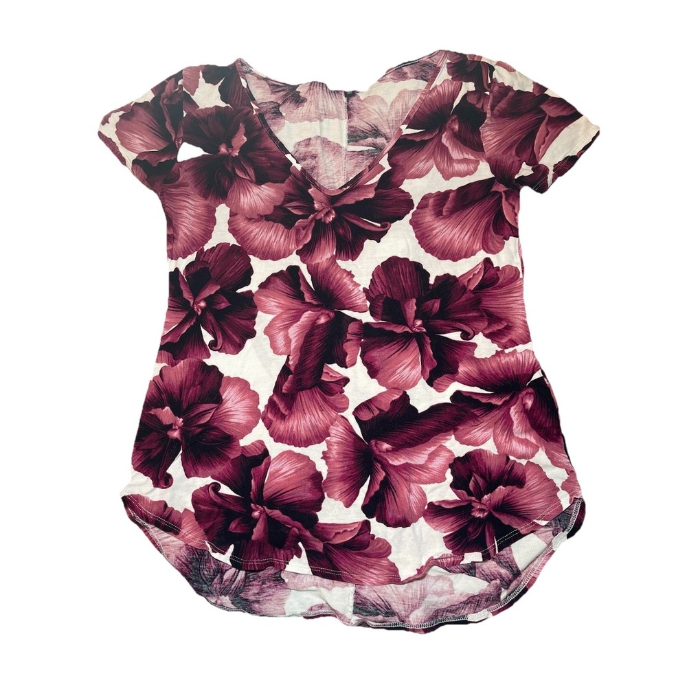 Dynamite Women Purple White Floral Pansy V-Neck Short Sleeve Top XS